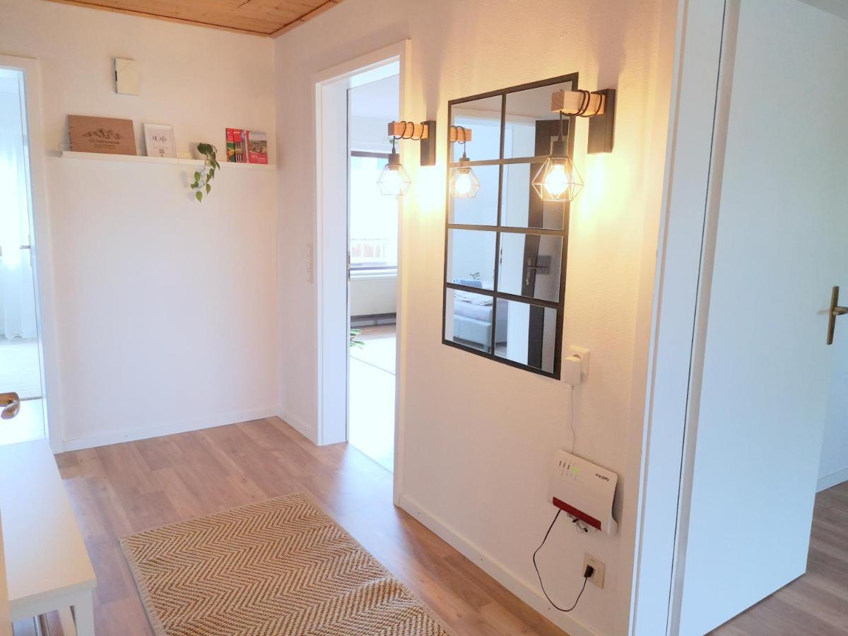 Family-Apartment Mit Balkon, Kueche, Parkplatz & Waschmaschine Оффенбург Экстерьер фото