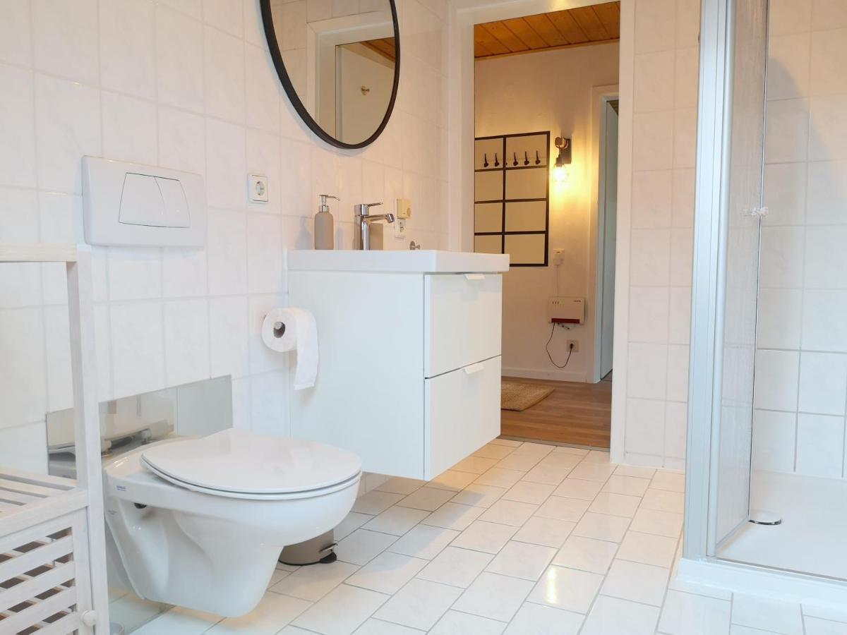 Family-Apartment Mit Balkon, Kueche, Parkplatz & Waschmaschine Оффенбург Экстерьер фото